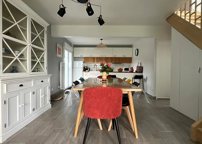 Maison Bord De Mer, Plage 160M